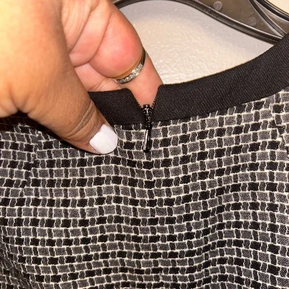 Boden dress - black/gray print wool sleeveless sheath, fully lined - Picture 6 of 9